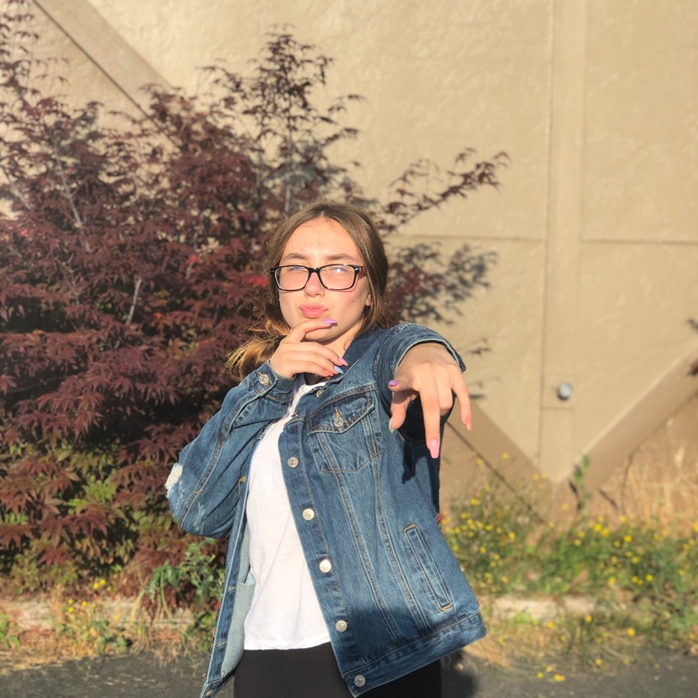 Meet your Posher, Jada